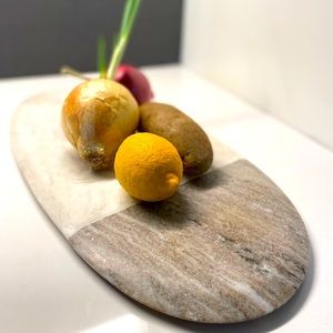 Crate and barrel, marble oval two-tone multipurpose, cheeseboard, or cat…